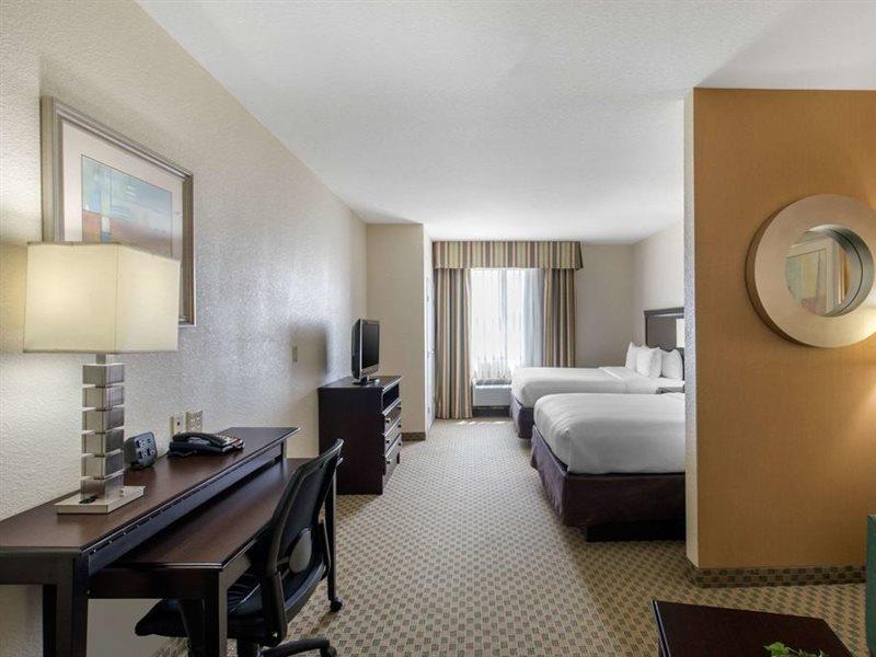 Fairfield By Marriott Inn & Suites Hillsboro Extérieur photo