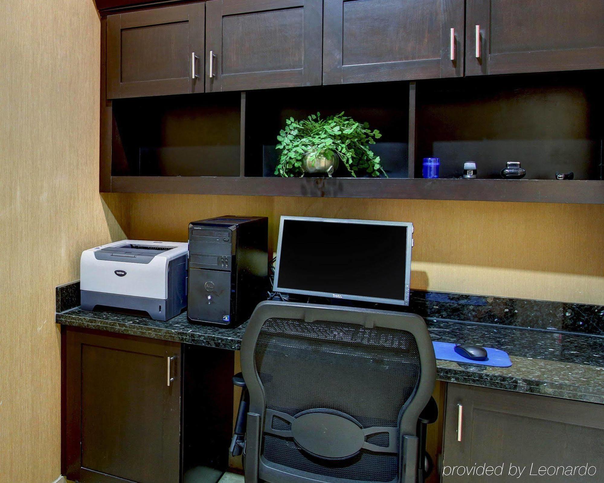 Fairfield By Marriott Inn & Suites Hillsboro Extérieur photo